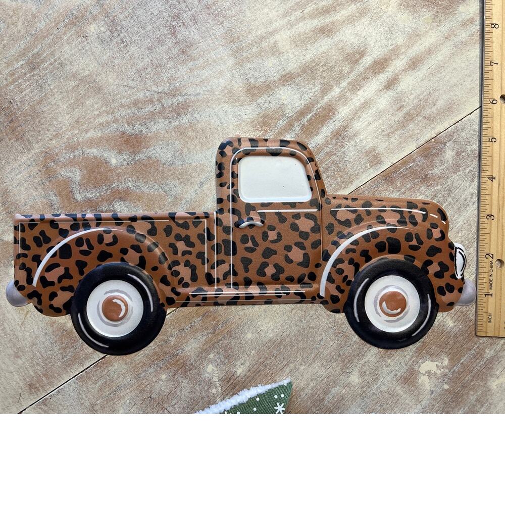 Leopard animal print Christmas truck and Christmas ribbon - Picture 4 of 6